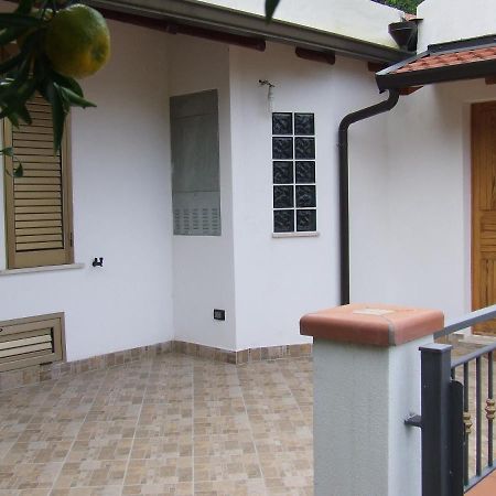 Apartamento Relax Vista Eolie Piraino Exterior foto